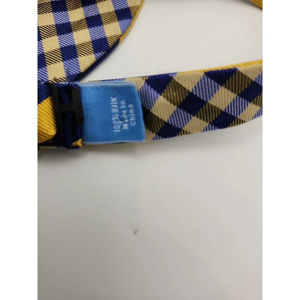Tommy Hilfiger Bow Tie‎ With Bonus Tie